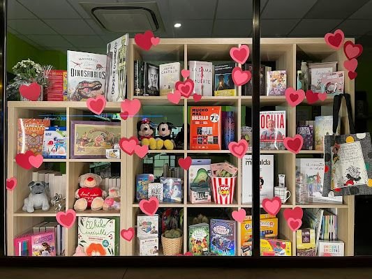 Papelería Alfil.be Aranda de Duero | Juegos de Mesa, Libros y Regalos