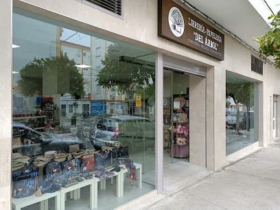 LIBRERÍA DEL ÁRBOL