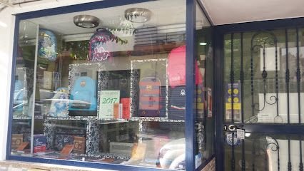 Yolanda Copistería Papelería Muñequería