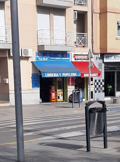 Kiosco-Papelería LA FILA
