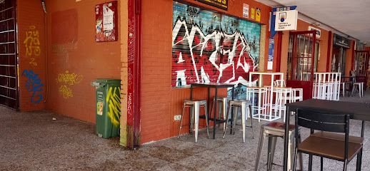 Estanco-Loteria-Papeleria Los Arroyos