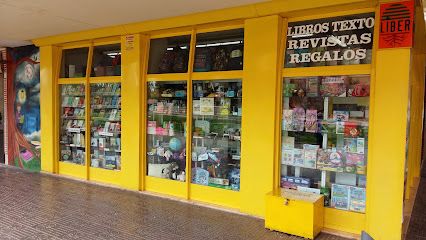 Librería en G3 Papelería Fotocopias LIBER